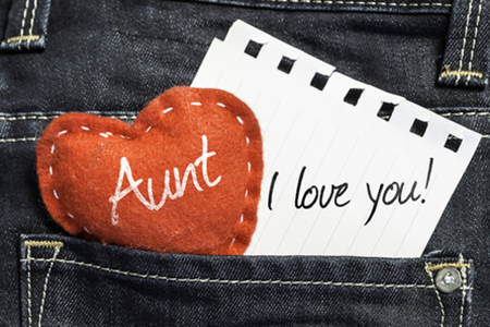Aunt I love you! written on a piece of paper and a heart on a jeans