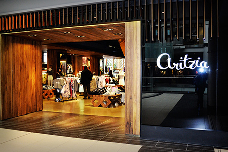 photo of Aritzia storefront