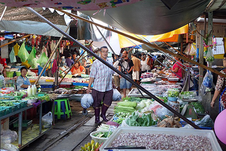 fresh market in thailand