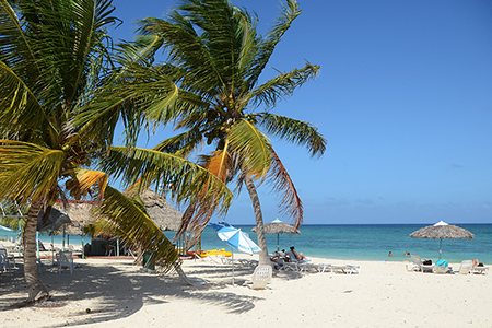 cuba-beach-02.jpg